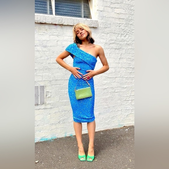 Size SX STRAPLESS MIDI DRESS NEW IN BLUE - Picture 3 of 15